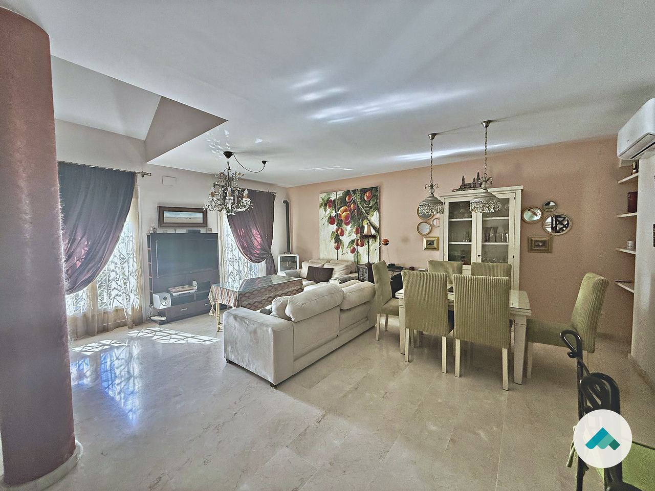 Sonia Home
